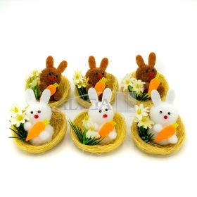 Króliczki wielkanocne WKZ-8277 w gniazdkach 5,5 cm. 1 box zawiera 6 szt., 2 wzory. 