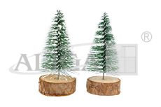 Choinki z tworzywa CHP-8 na drew. podstawce, rozm. 8cm, op. 2szt.